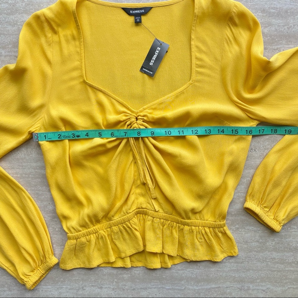 CLOSET CLOSING Express Ruffle Ruched Front Blouse NWT - Picture 5 of 7